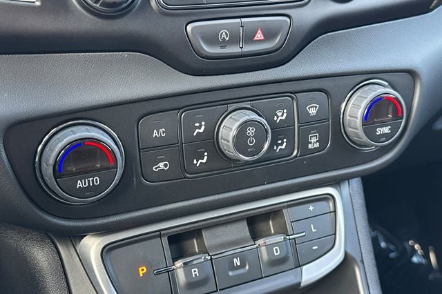 2023 GMC Terrain SLT elevation edition