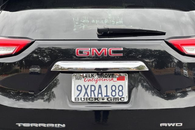 2024 GMC Terrain SLT