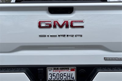 2025 GMC Sierra 1500 Elevation