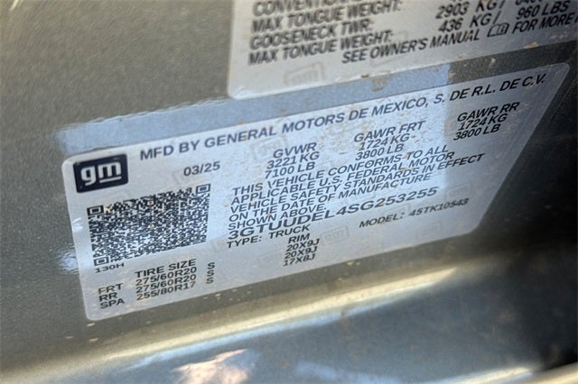 2025 GMC Sierra 1500 SLT