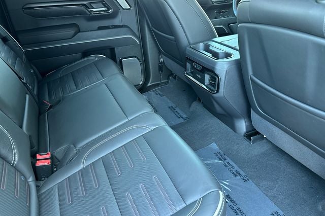 2025 GMC Sierra 1500 AT4X