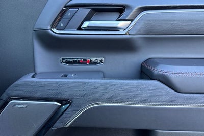 2025 GMC Sierra 1500 AT4X