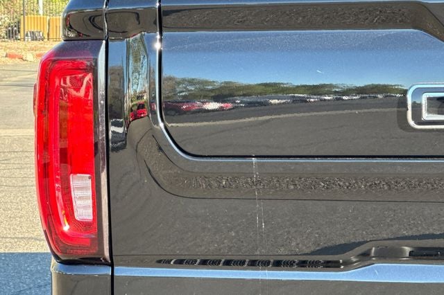 2025 GMC Sierra 1500 AT4X