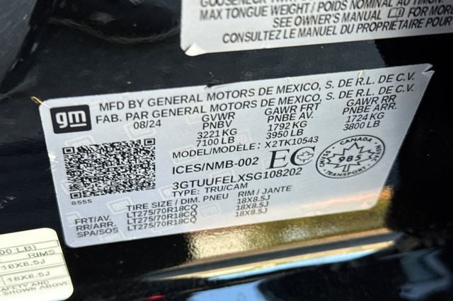 2025 GMC Sierra 1500 AT4X