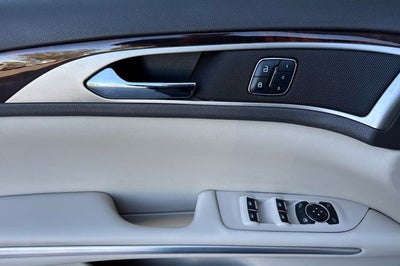 2016 Lincoln MKZ Hybrid Base