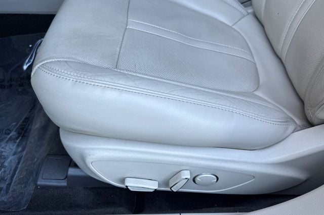2016 Lincoln MKZ Hybrid Base