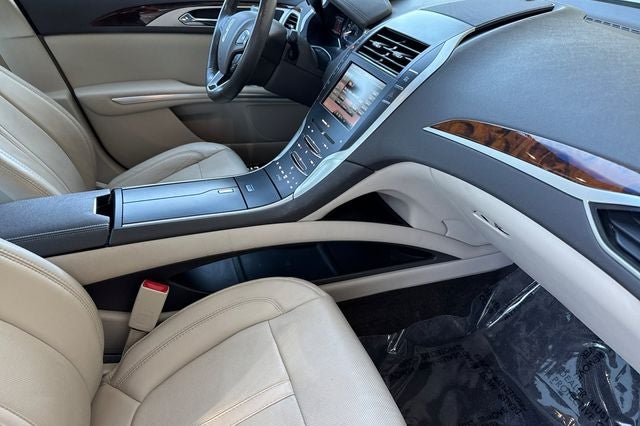2016 Lincoln MKZ Hybrid Base