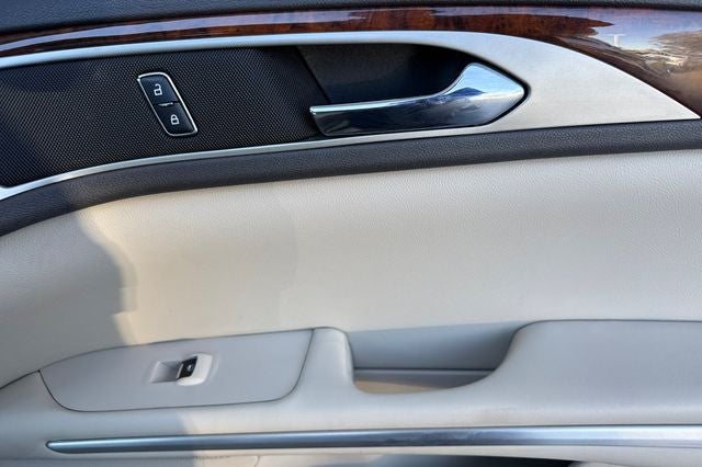 2016 Lincoln MKZ Hybrid Base