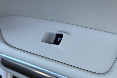 2016 Lincoln MKZ Hybrid Base