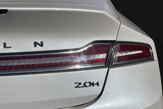 2016 Lincoln MKZ Hybrid Base