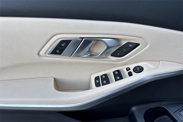 2021 BMW 3 Series 330i