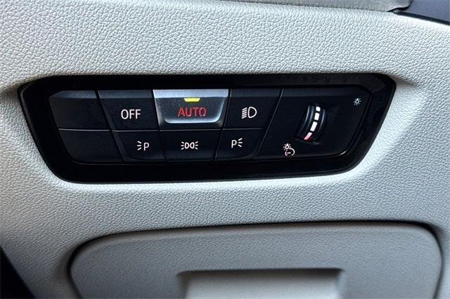 2021 BMW 3 Series 330i