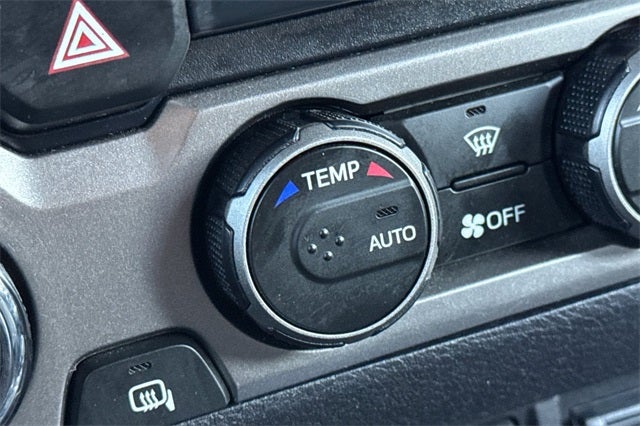 2022 Toyota Tacoma Limited V6