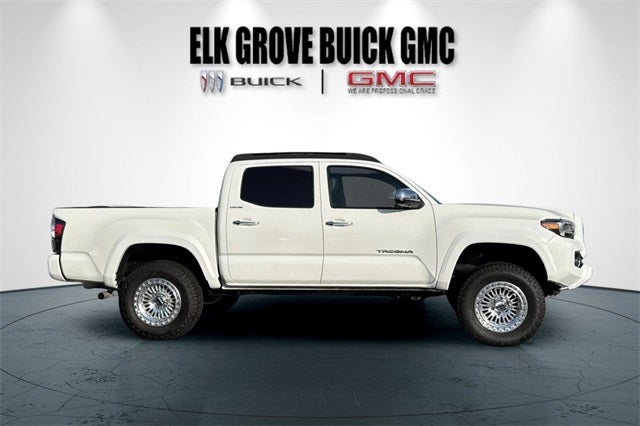 2022 Toyota Tacoma Limited V6