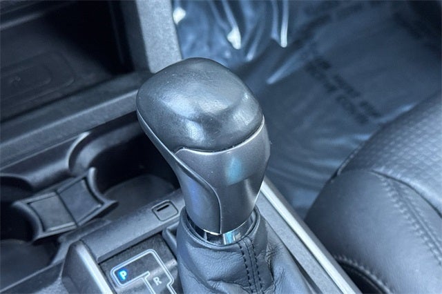 2022 Toyota Tacoma Limited V6