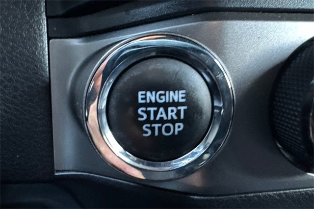 2022 Toyota Tacoma Limited V6