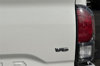 2022 Toyota Tacoma Limited V6