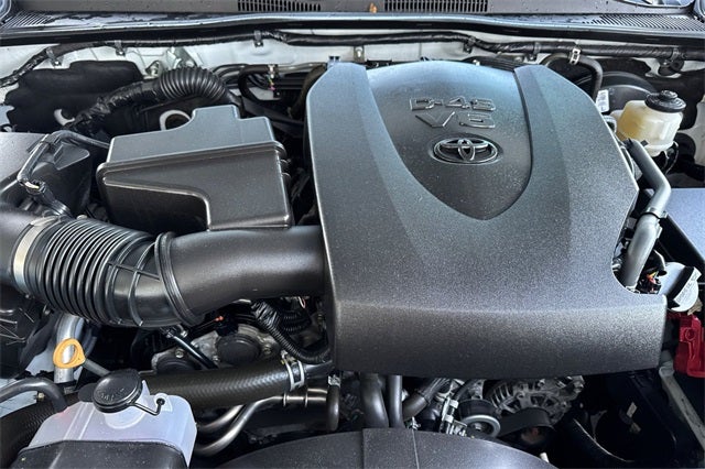 2022 Toyota Tacoma Limited V6