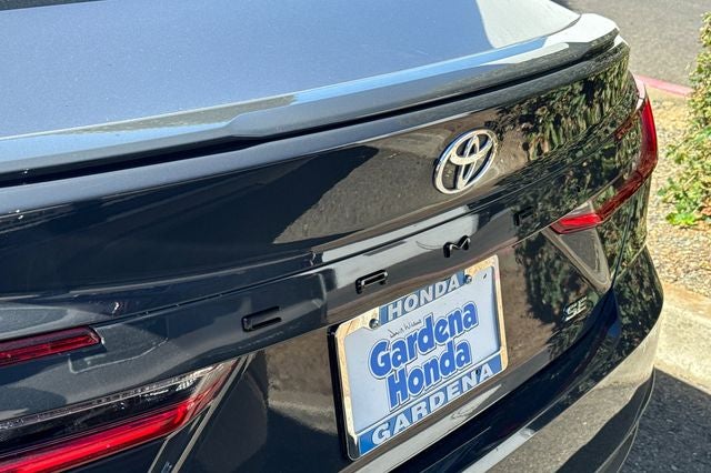 2025 Toyota Camry SE