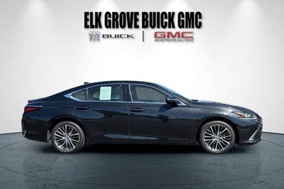 2023 Lexus ES 250