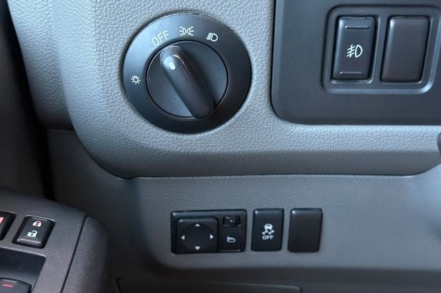 2019 Nissan NV Passenger SL