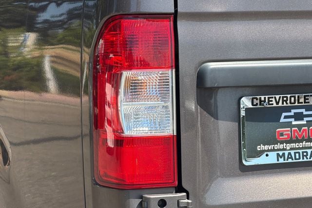 2019 Nissan NV Passenger SL