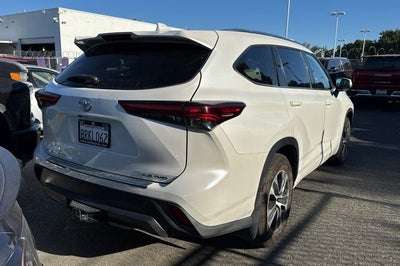 2020 Toyota Highlander XLE