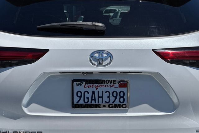 2023 Toyota Highlander XLE