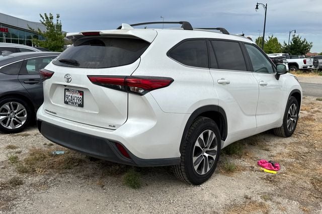 2023 Toyota Highlander XLE