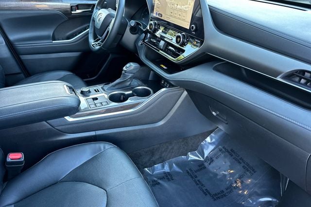 2023 Toyota Highlander Limited