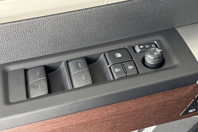 2025 Toyota Tundra Hybrid Capstone