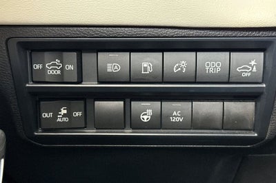 2025 Toyota Tundra Hybrid Capstone