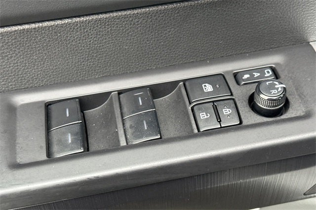 2025 Toyota Tundra Hybrid Platinum