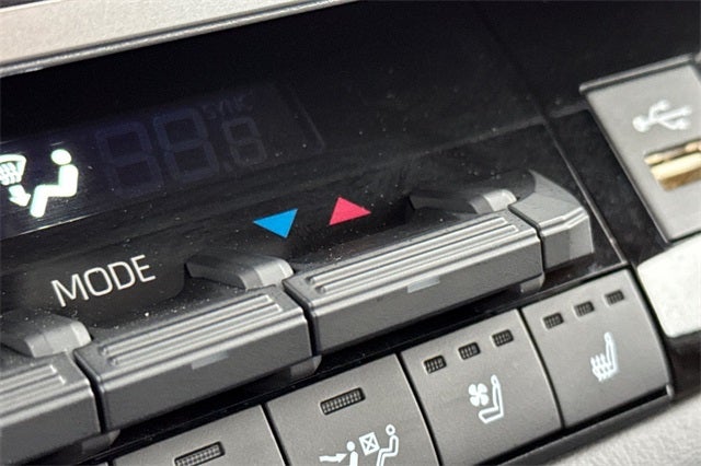 2025 Toyota Tundra Hybrid Platinum