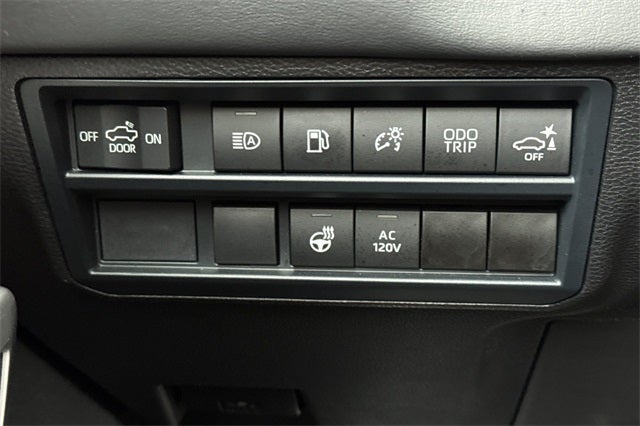 2025 Toyota Tundra Hybrid Platinum