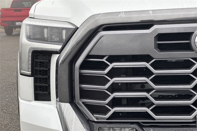 2025 Toyota Tundra Hybrid Platinum