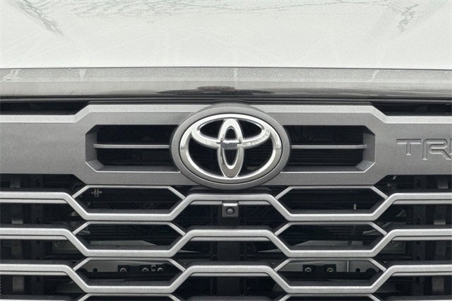2025 Toyota Tundra Hybrid Platinum