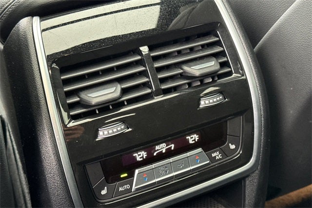 2022 BMW X6 xDrive40i