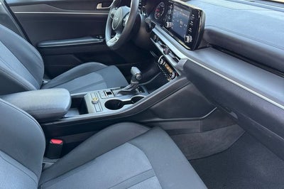 2022 Kia K5 LXS