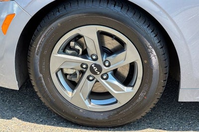 2022 Kia K5 LXS