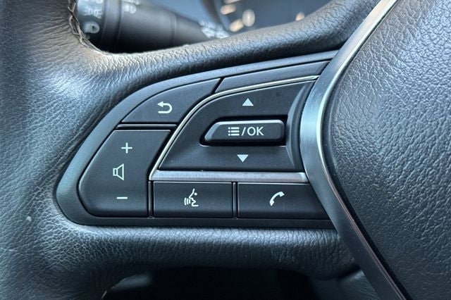 2022 INFINITI Q60 LUXE