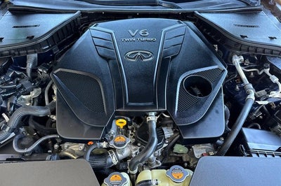 2022 INFINITI Q60 LUXE