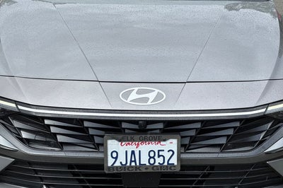 2024 Hyundai Elantra Limited