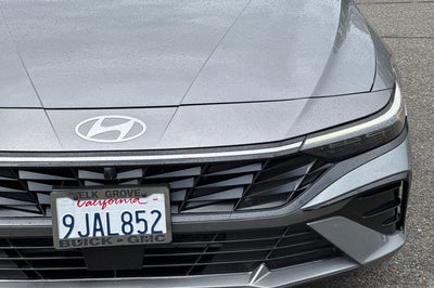2024 Hyundai Elantra Limited