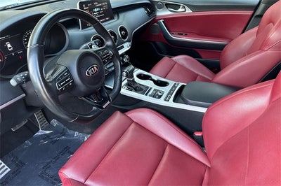 2019 Kia Stinger GT1