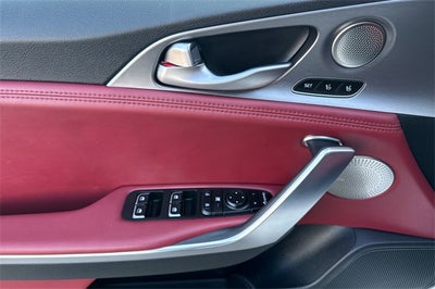 2019 Kia Stinger GT1