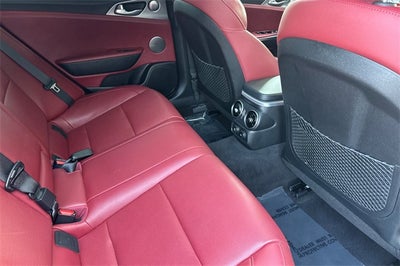 2019 Kia Stinger GT1