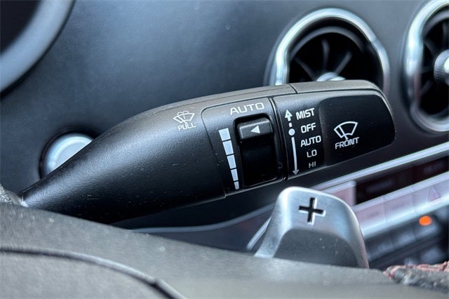 2019 Kia Stinger GT1