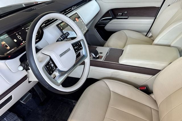 2024 Land Rover Range Rover SE LWB