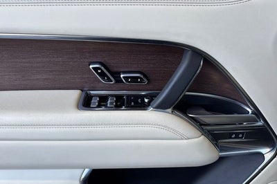 2024 Land Rover Range Rover SE LWB